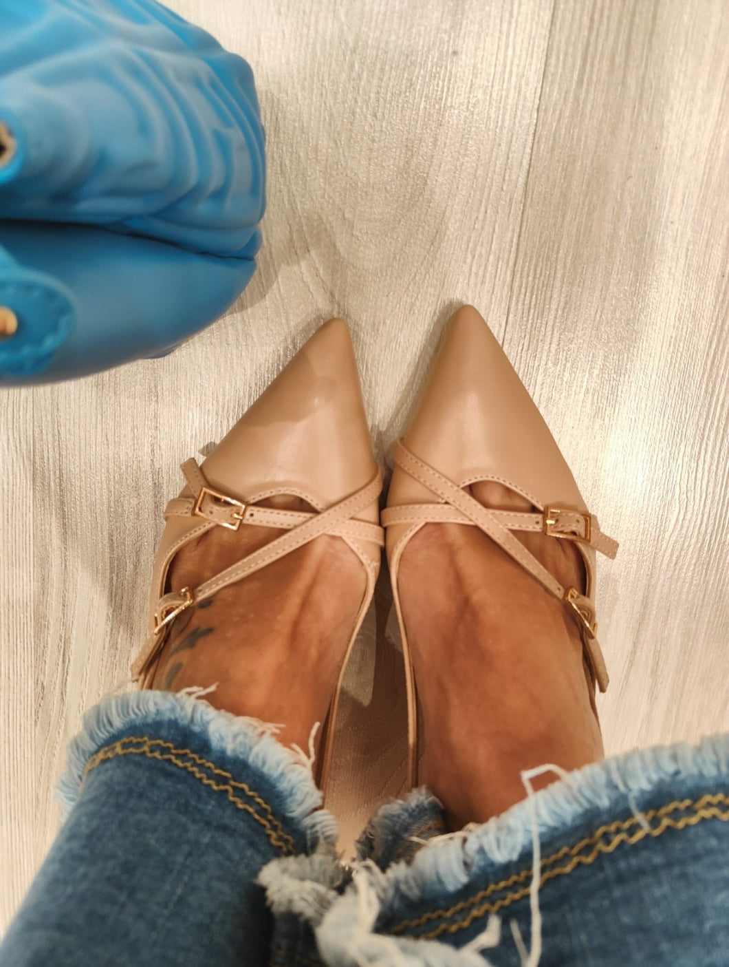 Modello chanel da donna