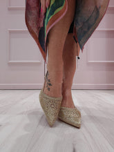 Load image into Gallery viewer, TACCO MEDIO DI COLORE ORO DA DONNA
