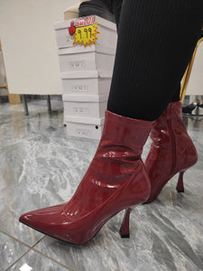 Tronchetti Donna con tacco alto di colore bordò